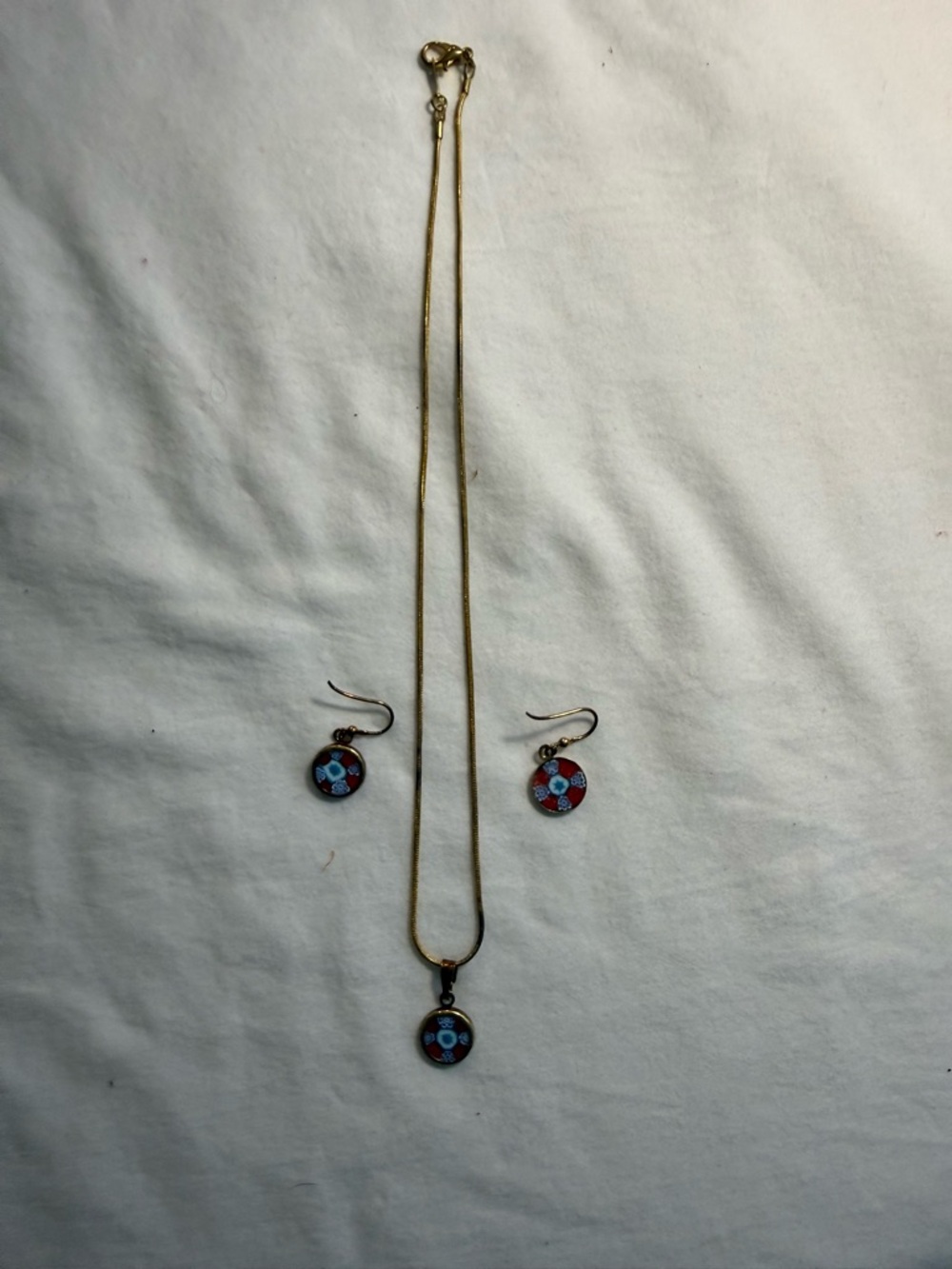 Gold-Tone Pendant Necklace and Earrings Set with Red and Blue Floral Discs